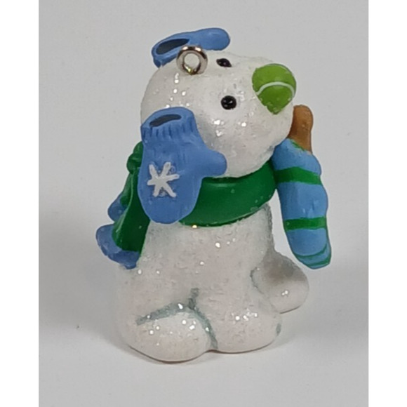 Hallmark Keepsake Ornament 2009 A TASTY LITTLE TREAT DOG - Picture 4 of 10